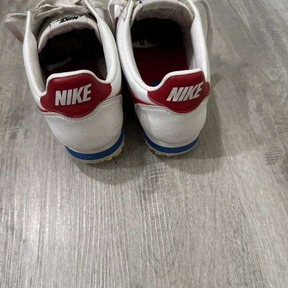 Nike Cortez women’sSz 8 classic nike - Picture 3 of 4